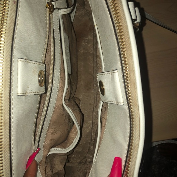 White Michael Kors purse - Picture 3 of 5